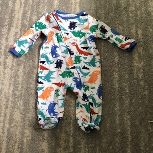 New without tags footed zip up onesie
